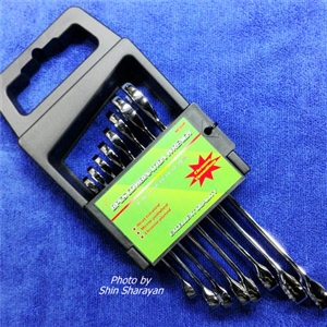 *ชุดเครื่องมือแหวน-ปากตาย 8 ชิ้น (8-19) RHINO CS8 ราคา 300 บาท