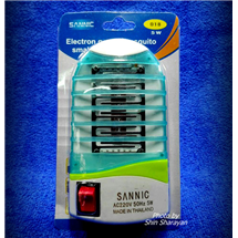 โคมไฟจับยุง ล่อยุงเข้าไปแล้วช็อต แบบเสียบฝาผนัง SANNIC 018