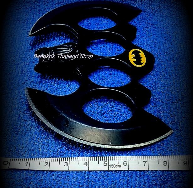 *สนับมือแบบมีด 2 คม BATMAN รุ่นงานสวย ปราณีต ราคา 200 บาท เหลืออันสุดท้าย